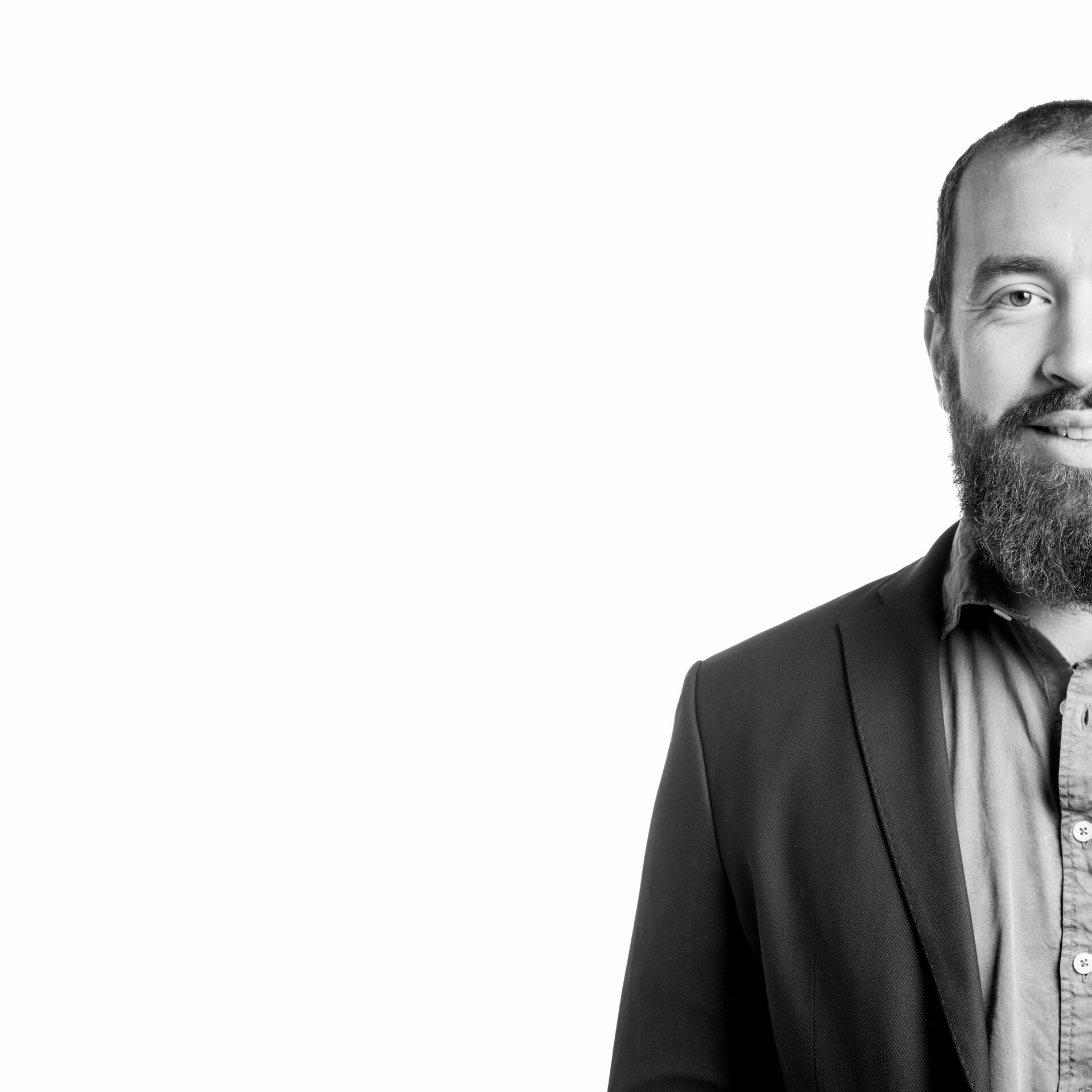 Portrait corporate à montpellier et Nimes - Portrait Corporate, professionnel, CV, réseaux sociaux